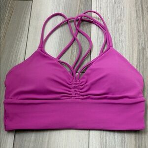 Lululemon sports bra like new condition.